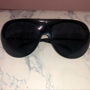 CHANEL Aviator sunglasses